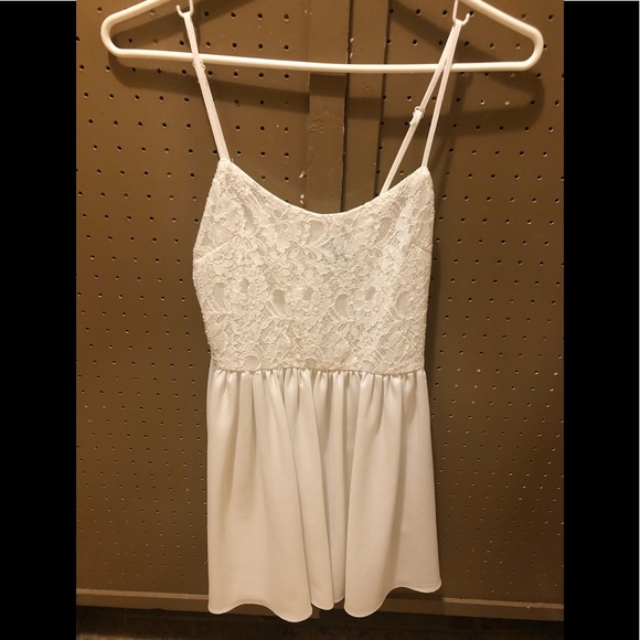 Divided Dresses & Skirts - Cute summer dress - lace on top - delicate straps